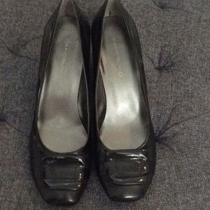 Ladies Bandolino Dress Shoe